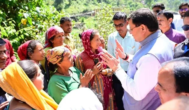 आपदा पीड़ितों से मिले मुख्यमंत्री, दिलाया हर संभव मदद का भरोसा