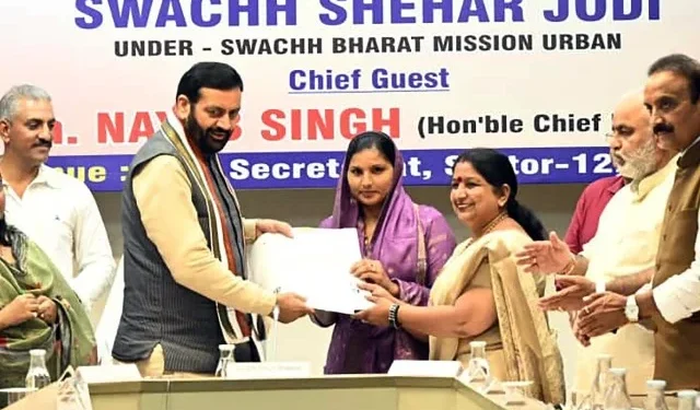 करनाल जिला सचिवालय में स्वच्छ भारत मिशन का बड़ा आयोजन