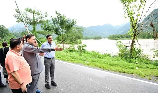 जन्मदिन पर सुबह से ही आपदा मोर्चे पर सक्रिय रहे सीएम