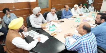 लोक निर्माण मंत्री ने मोहाली में ढांचागत नुकसान पर की समीक्षा