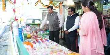 सचिवालय परिसर में महिलाओं और बच्चों के उत्पादों की प्रदर्शनी का शुभारंभ