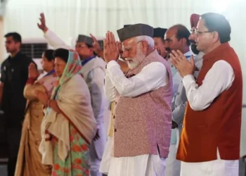 पीएम मोदी ने गढ़वाली-कुमाऊनी बोलकर जीता उत्तराखंडवासियों का दिल