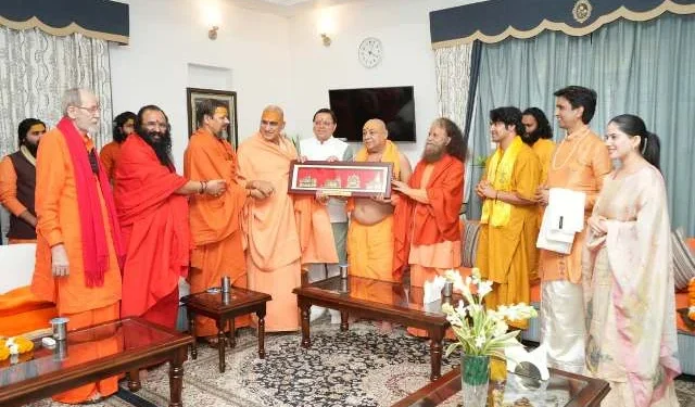 रजत जयंती वर्ष पर संतों ने मुख्यमंत्री धामी के प्रयासों को बताया प्रेरणादायक