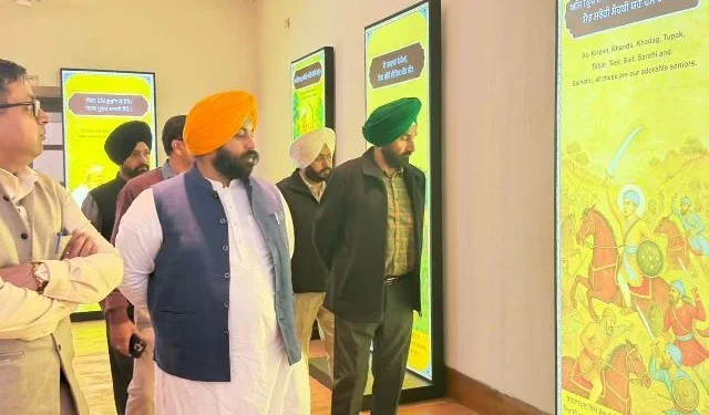 श्रीनगर, गुरदासपुर, फरीदकोट और तलवंडी साबो से निकले नगर कीर्तन