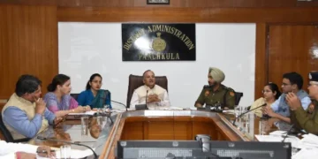 सड़क सुरक्षा समिति बैठक में DC का सख्त संदेश—नियम तोड़ने वालों पर तुरंत कार्रवाई