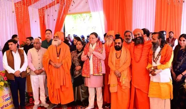 हरिद्वार में गंगा किनारे ऐतिहासिक बैठक, मुख्यमंत्री ने कुंभ स्नान तिथियाँ बताईं