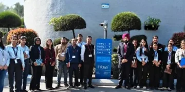 हरियाणा के टॉपर्स का उद्योग कार्यप्रणाली समझने हेतु इन्फोसिस विज़िट