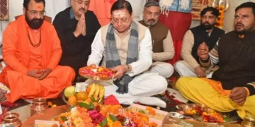 कनखल में सीएम धामी की पूजा-अर्चना, आगामी कुंभ को दिव्य-भव्य बनाने की प्रार्थना