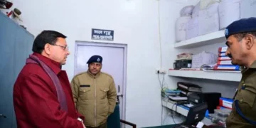 देहरादून में पुलिस स्टेशन निरीक्षण के दौरान सीएम धामी का कड़ा रुख