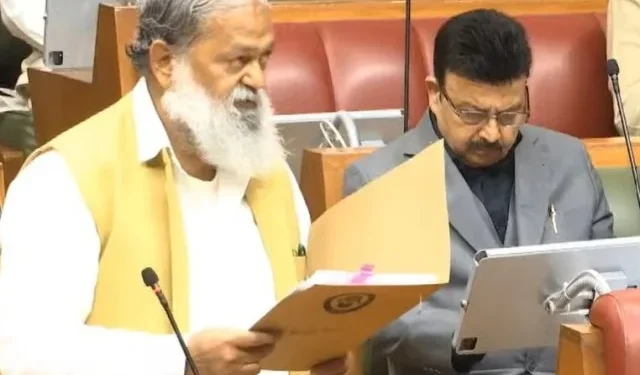 श्रमिकों और दुकानदारों के हित में बड़ा कदम श्रम मंत्री विज