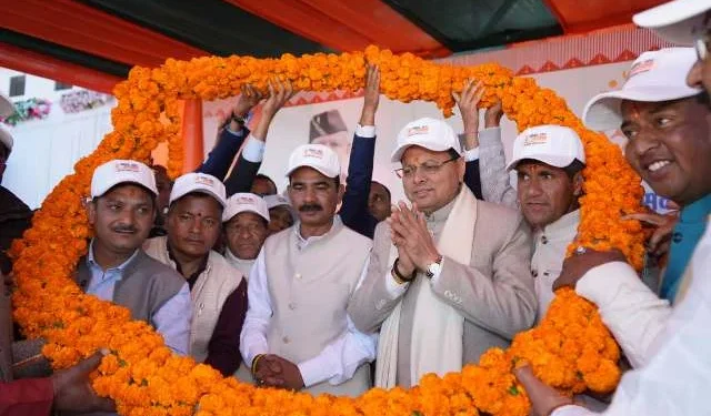 सांसद खेल महोत्सव में अंतरराष्ट्रीय खिलाड़ी एकता बिष्ट सम्मानित