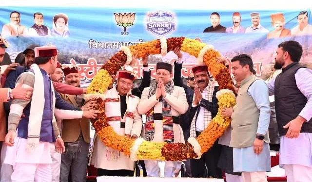 सीएम धामी बोले— आत्मनिर्भरता की नींव है शीतकालीन पर्यटन