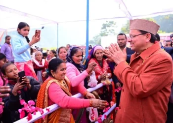 धामी ने चम्पावत में पूजा-अर्चना कर जनता से किया सीधा संवाद