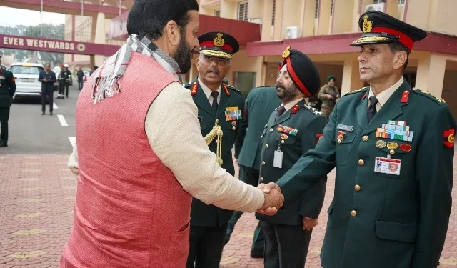 मुख्यमंत्री सैनी को वेस्टर्न कमांड के गौरवशाली इतिहास की दी गई ब्रीफिंग