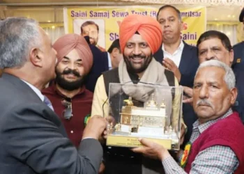 अमृतसर कार्यक्रम में सीएम सैनी बोले—वेबसाइट से समाज की गतिविधियों को मिलेगा नया मंच