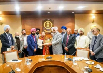 आर्थिक साझेदारी बढ़ाने पर पंजाब–कनाडा के बीच चर्चा