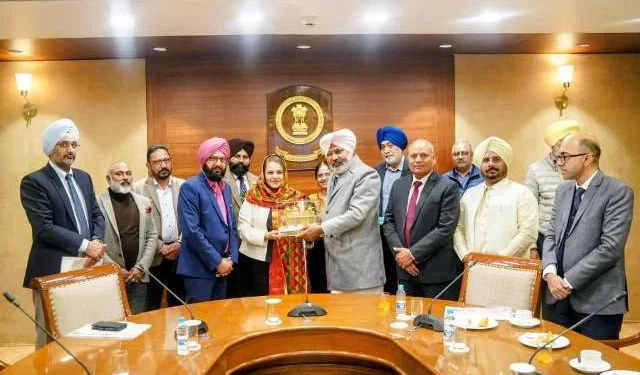 आर्थिक साझेदारी बढ़ाने पर पंजाब–कनाडा के बीच चर्चा