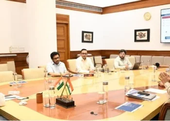 एआई डेवलपमेंट प्रोग्राम की प्रगति का आकलन करने के लिए उच्चस्तरीय समीक्षा बैठक