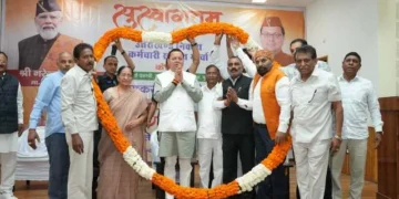 कर्मचारियों के सम्मान को देवतुल्य जनता को समर्पित किया सीएम धामी