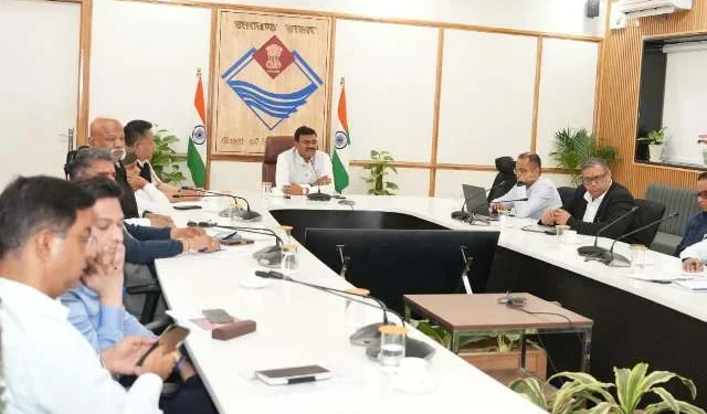 खाद्य आपूर्ति विभाग और तेल कंपनियों को समन्वय मजबूत करने के निर्देश