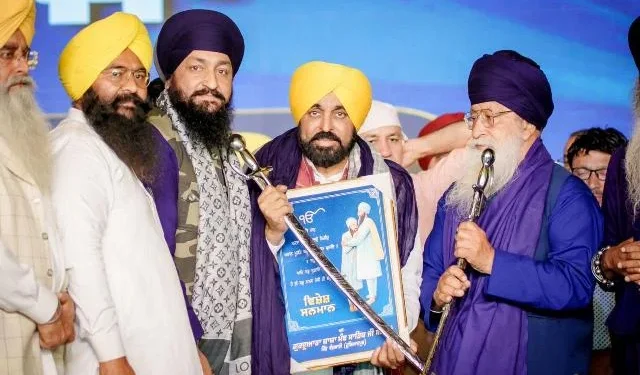 टांडा उड़मुड़ में सड़क, पुल और स्वास्थ्य सुविधाओं के व्यापक नेटवर्क की योजना