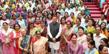 दून मेडिकल कॉलेज में सम्मेलन के दौरान महिलाओं की भूमिका को सीएम ने सराहा