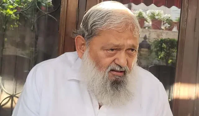 मीडिया से बातचीत में अनिल विज का तीखा बयान सामने आया