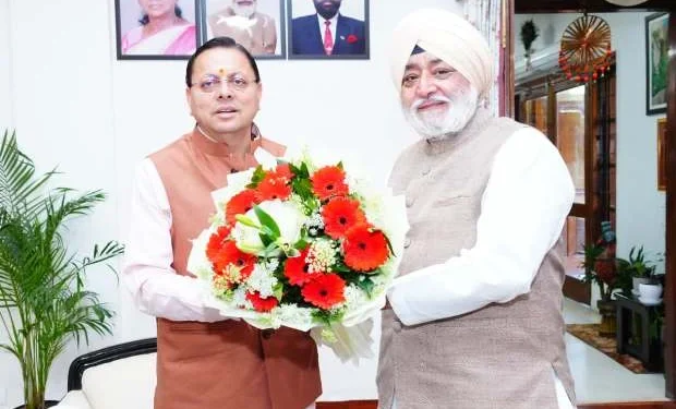 मुख्यमंत्री आवास में हेमकुंट ट्रस्ट प्रतिनिधिमंडल ने रखी तैयारियों की रूपरेखा