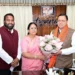 मुख्यमंत्री धामी ने वरिष्ठ नेताओं के साथ प्रदेश के विकास एजेंडे पर किया मंथन