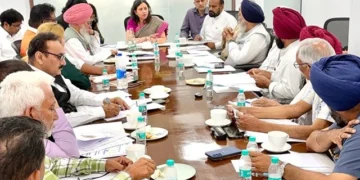 राजनीतिक दलों को बीएलओ के साथ प्रशिक्षण प्रक्रिया तेज करने के निर्देश