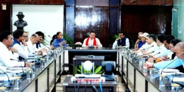 समीक्षा बैठक में तैयारी न होने पर अधिकारियों को फटकार