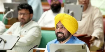 सरकारी और निजी क्षेत्र के श्रमिकों के लिए बड़ा राहत पैकेज