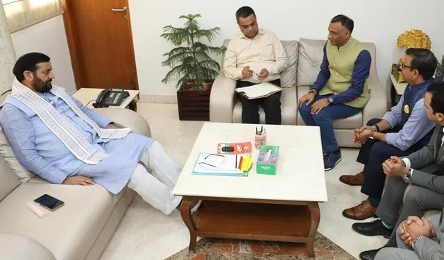 डिजिटल अर्थव्यवस्था और रोजगार के नए अवसरों पर सरकार-फ्लिपकार्ट के बीच हुई चर्चा