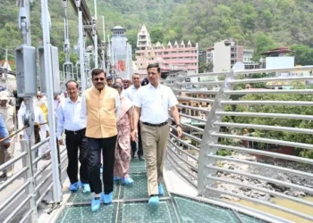 बजरंग सेतु के निर्माण कार्यों का जायजा लेने पहुंचे मुख्य सचिव