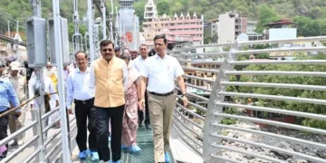 बजरंग सेतु के निर्माण कार्यों का जायजा लेने पहुंचे मुख्य सचिव