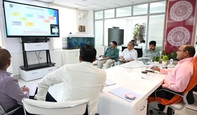 मतदाता पुनरीक्षण अभियान को समयबद्ध ढंग से पूरा करने पर निर्वाचन विभाग का जोर