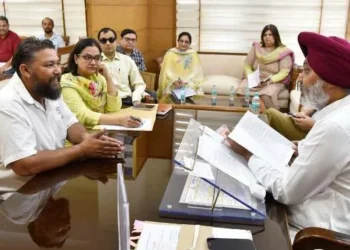 वैध मांगों पर सहानुभूतिपूर्वक और त्वरित कार्रवाई का आश्वासन