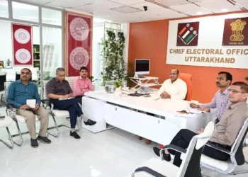 सभी जनपदों में गणना फार्मों के डिजिटाइजेशन की स्थिति की समीक्षा
