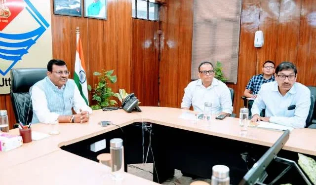 ग्रोथ सेंटर्स को मार्केट लिंकेज और निजी भागीदारी से जोड़ने पर जोर