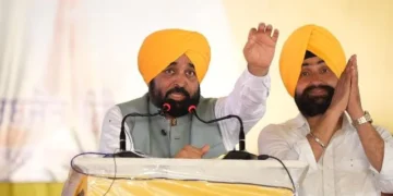 मुकेरियां जनसभा में मुख्यमंत्री ने सरकार की उपलब्धियां गिनाईं, विकास का रोडमैप रखा