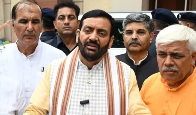 युवाओं के भविष्य से खिलवाड़ करने वालों को बख्शा नहीं जाएगा - सैनी
