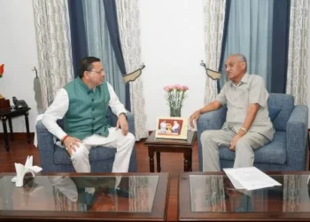 राज्यहित से जुड़े मुद्दों पर मुख्यमंत्री धामी और विजय बहुगुणा ने किया विचार-विमर्श