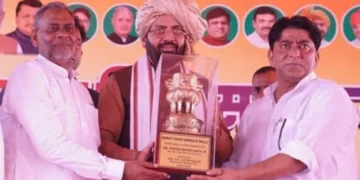 राहुल गांधी पर निशाना, मुख्यमंत्री ने कहा—युवाओं के मुद्दे पर राजनीति नहीं, समाधान चाहिए