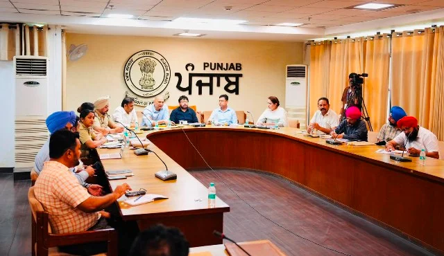 विदेशों में बसे पंजाबियों की समस्याओं के निस्तारण के लिए सरकार की मासिक पहल जारी