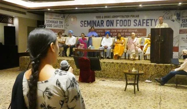 शुद्ध हवा, स्वच्छ पानी के साथ सुरक्षित भोजन भी जरूरी - स्वास्थ्य मंत्री