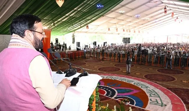 संत-महापुरुषों की शिक्षाएं समाज में सद्भाव की भावना को करती हैं मजबूत - CM
