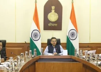एनसीआर से पुराने कमर्शियल वाहनों को हटाने की योजना की समीक्षा