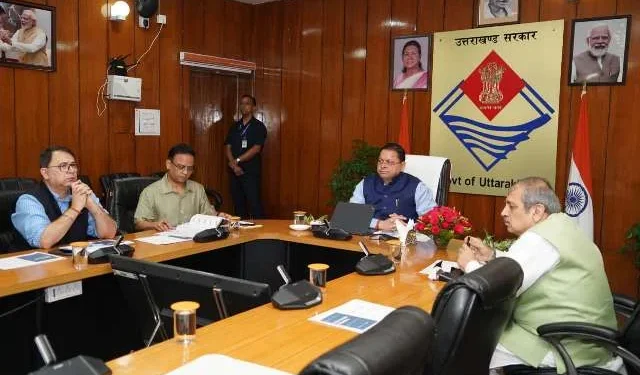 जल गुणवत्ता और योजनाओं के सत्यापन पर मुख्यमंत्री धामी का फोकस
