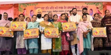 पंजाब से उद्योगों के पलायन से युवाओं के सामने रोजगार संकट - CM