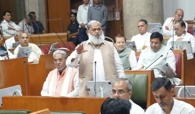 रेल पोलों को निगम के खर्च पर नहीं बदला जाएगा - ऊर्जा मंत्री